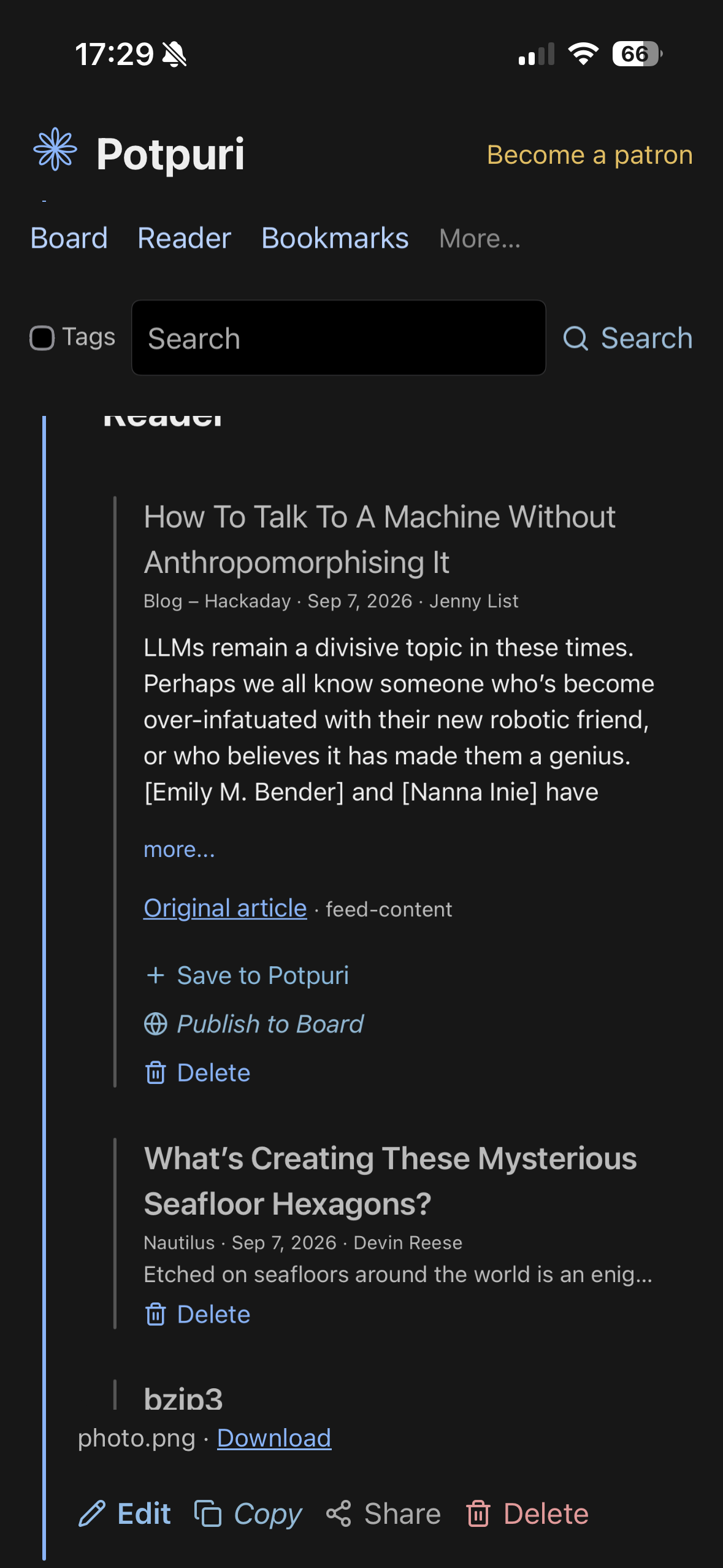 Potpuri Bookmarks showing saved articles and entry actions